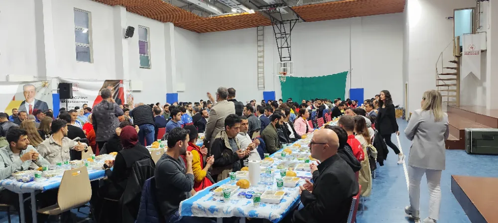 Siirt Gençlik ve Spor İl Müdürlüğü Geleneksel İftar Programı Gerçekleştirdi.