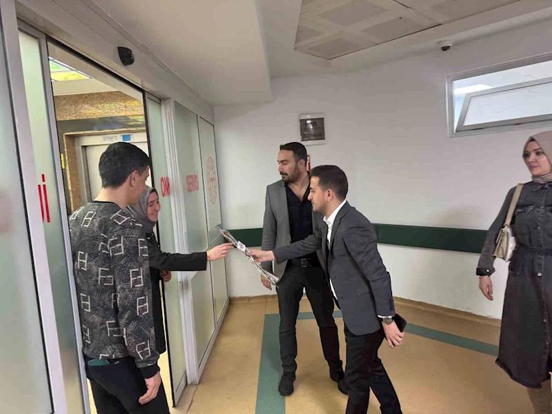 Hak-İş Diyarbakır İl Başkanı Aküzüm, 8 Mart Dünya Kadınlar Günü’nü kutladı
