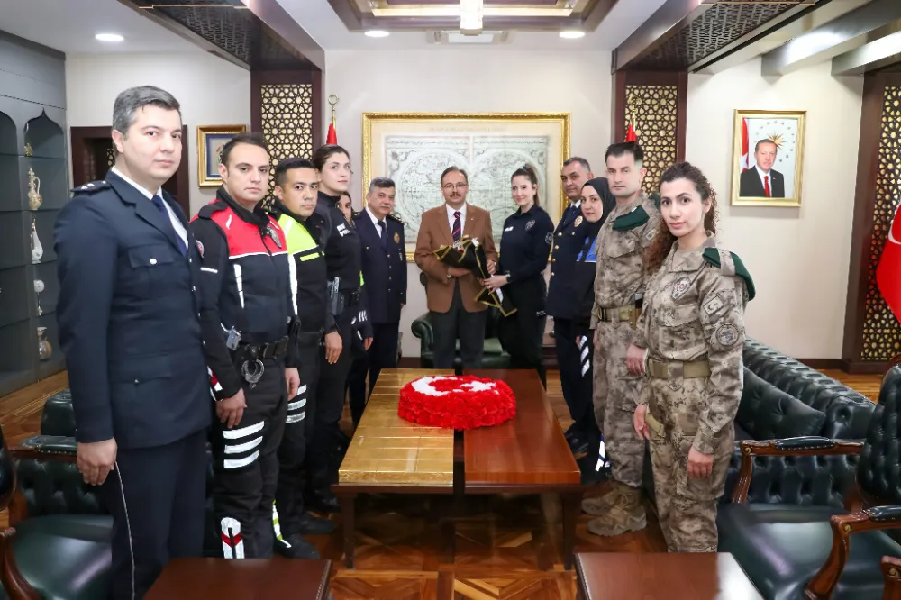 Siirt Valisi Dr. Kızılkaya Emniyet Teşkilatını Kabul Etti