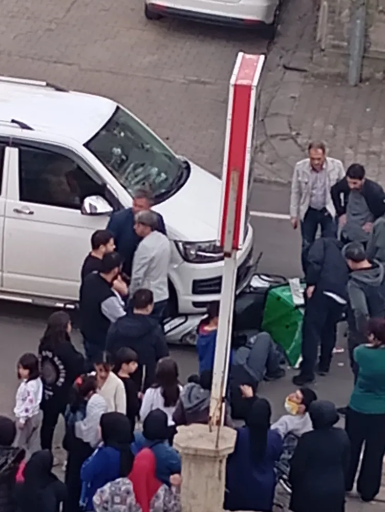 Hemseri Panelvan motosiklete çarptı: 1 yaralı