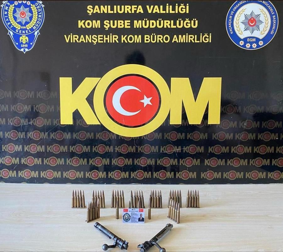 Kendilerini MİT mensubu ve komiser olarak tanıtan 2 dolandırıcı tutuklandı