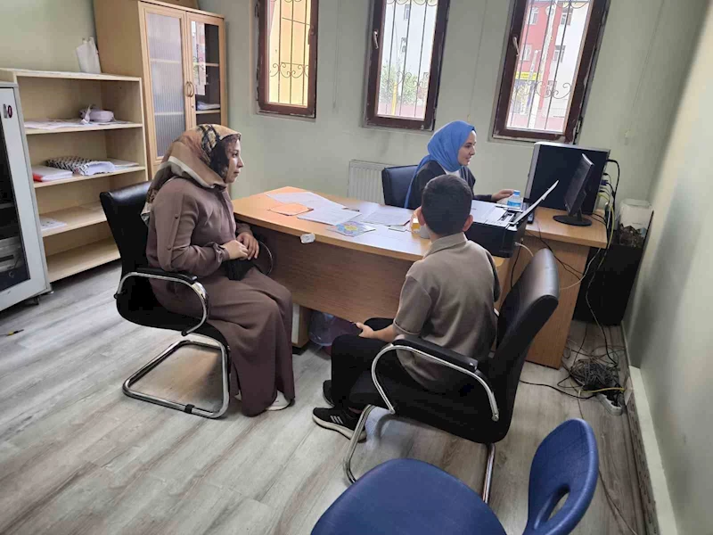 Ağrı’da lise tercihleri için öğrencilere 266 noktada rehberlik hizmeti sunuluyor
