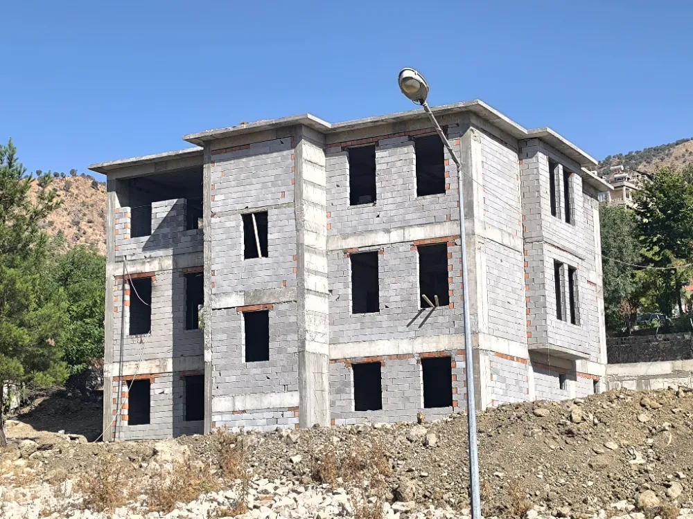 Siirt Baykan Gençlik Merkezi İnşaatı Hızla İlerliyor