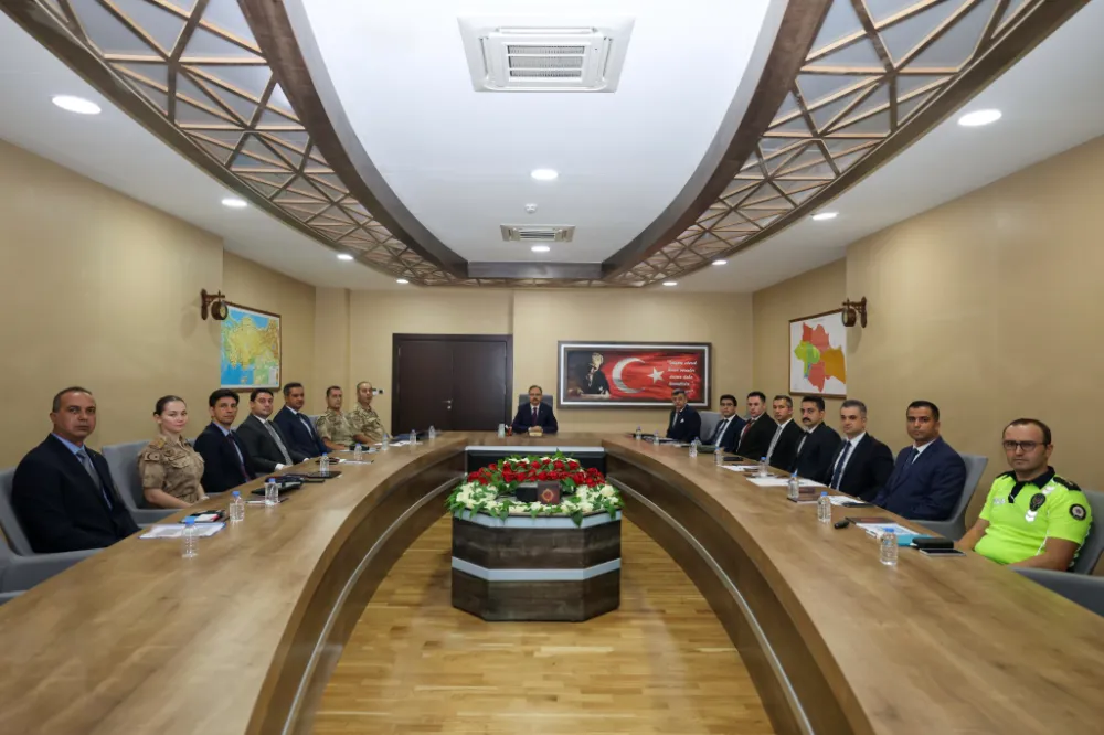 Siirt’te Haftalık İl Güvenlik ve Asayiş Koordinasyon Toplantısı Yapıldı