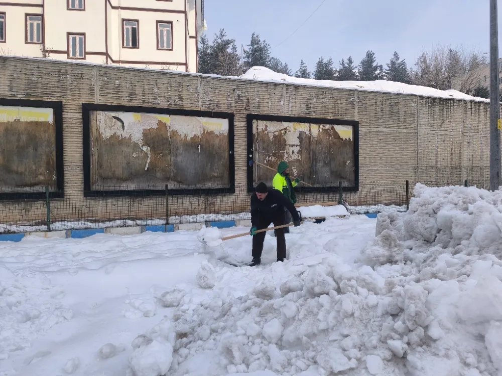 Baykan Belediyesi’nin Karla Mücadele Çalışmaları Aralıksız Sürüyor