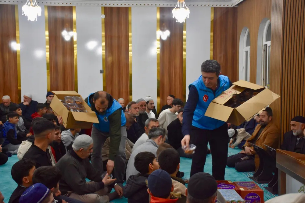 Siirt Belediyesi, Kandil Geleneğini Berat Kandili’nde de Sürdürdü