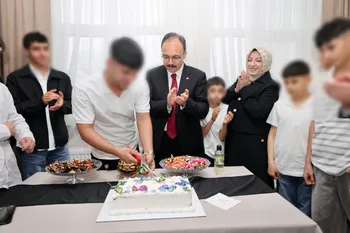 SİİRT’TE RAMAZAN BAYRAMI COŞKUYLA KUTLANDI  SİİRT’TE DEVLET-MİLLET BULUŞMASI...!