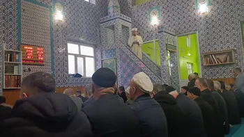 SİİRT BAYKAN MERKEZ CAMİİ’NDE BAYRAM COŞKUSU: HUTBEDE BİRLİK, KARDEŞLİK VE MAZLUMLAR VURGUSU