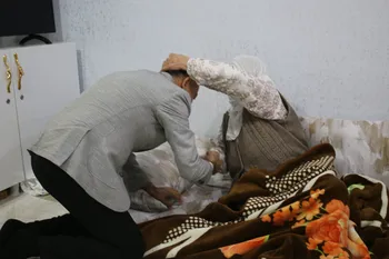 SİİRT ERUH’TA YAŞLILAR HAFTASI’NDA ANLAMLI ZİYARETLER