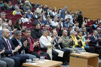 SİÜ’de Bilim ve Akademik Başarıya Görkemli Tören