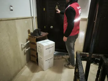 KIZILAY BAYKAN ŞUBESİNDEN İHTİYAÇ SAHİBİ AİLELERE GIDA YARDIMI